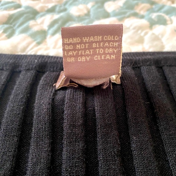 Button-down black Kenar sweater - Picture 4 of 6